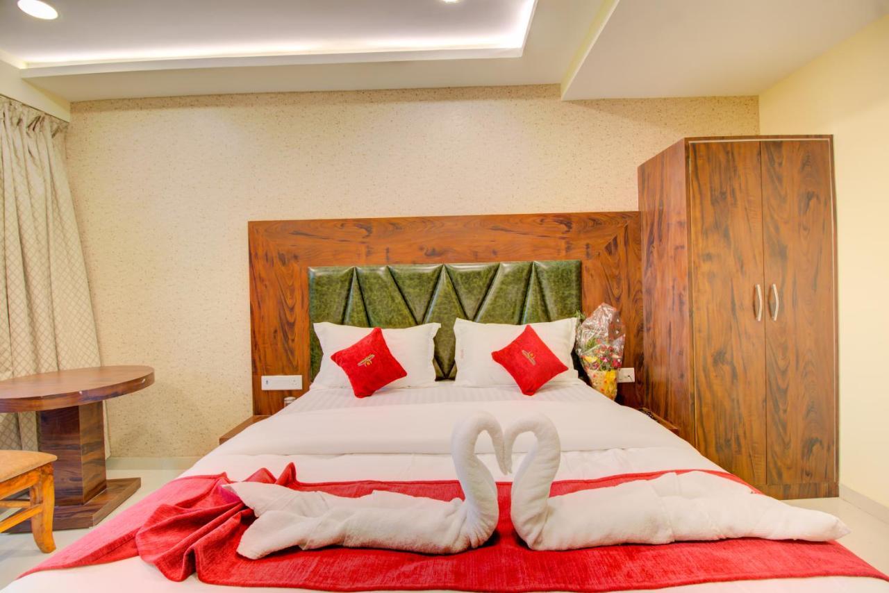 Hotel Samaira Residency,Dombivali Dive 外观 照片