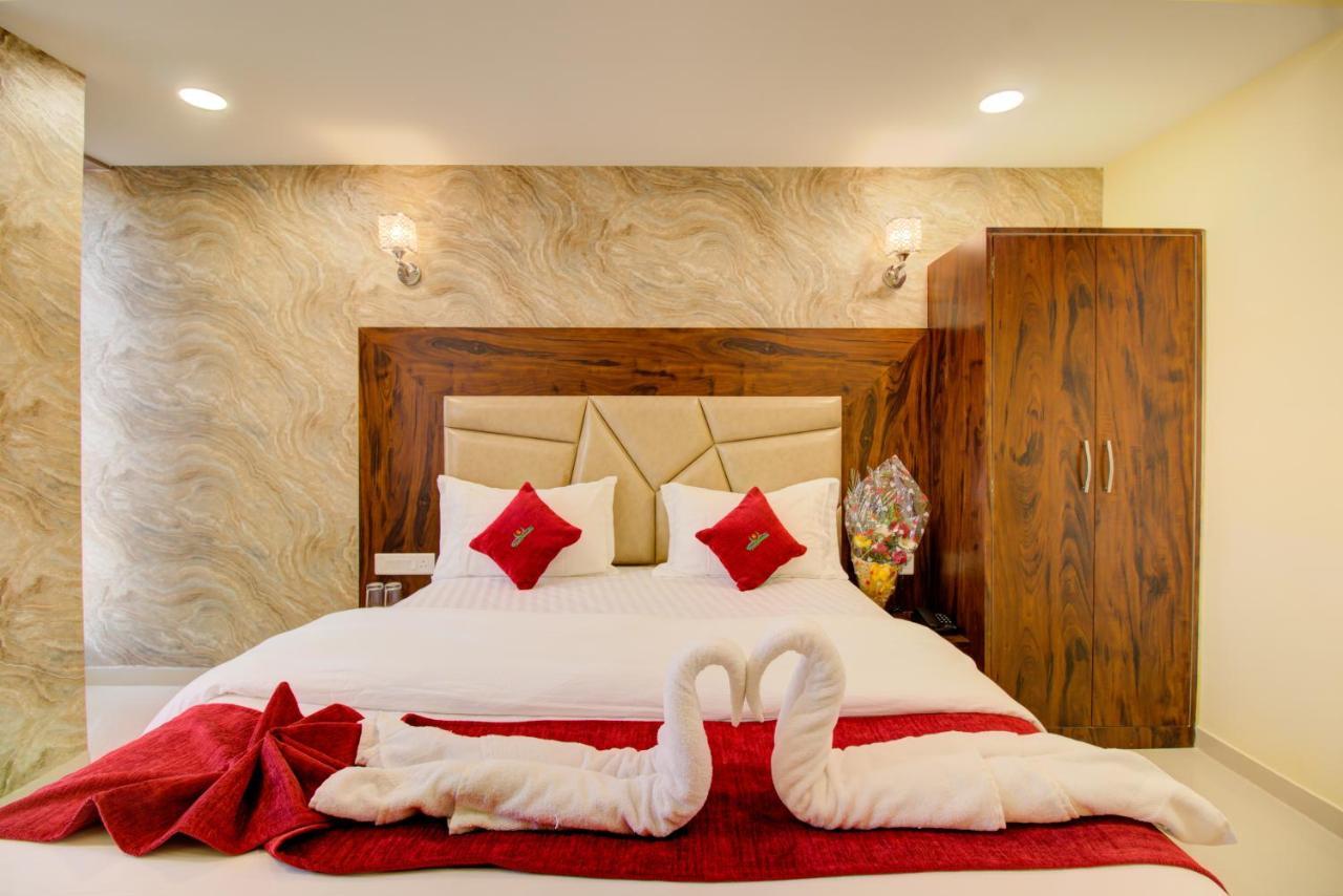 Hotel Samaira Residency,Dombivali Dive 外观 照片