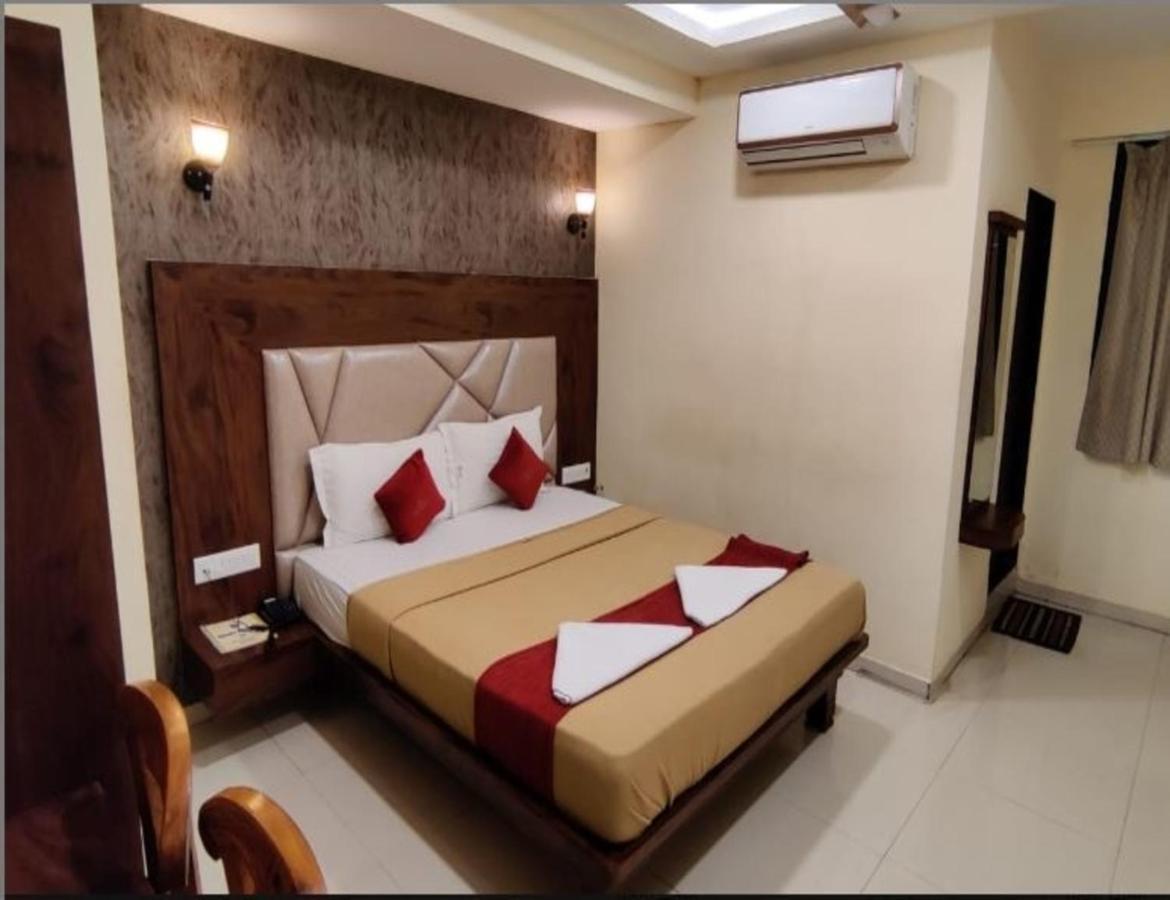 Hotel Samaira Residency,Dombivali Dive 外观 照片