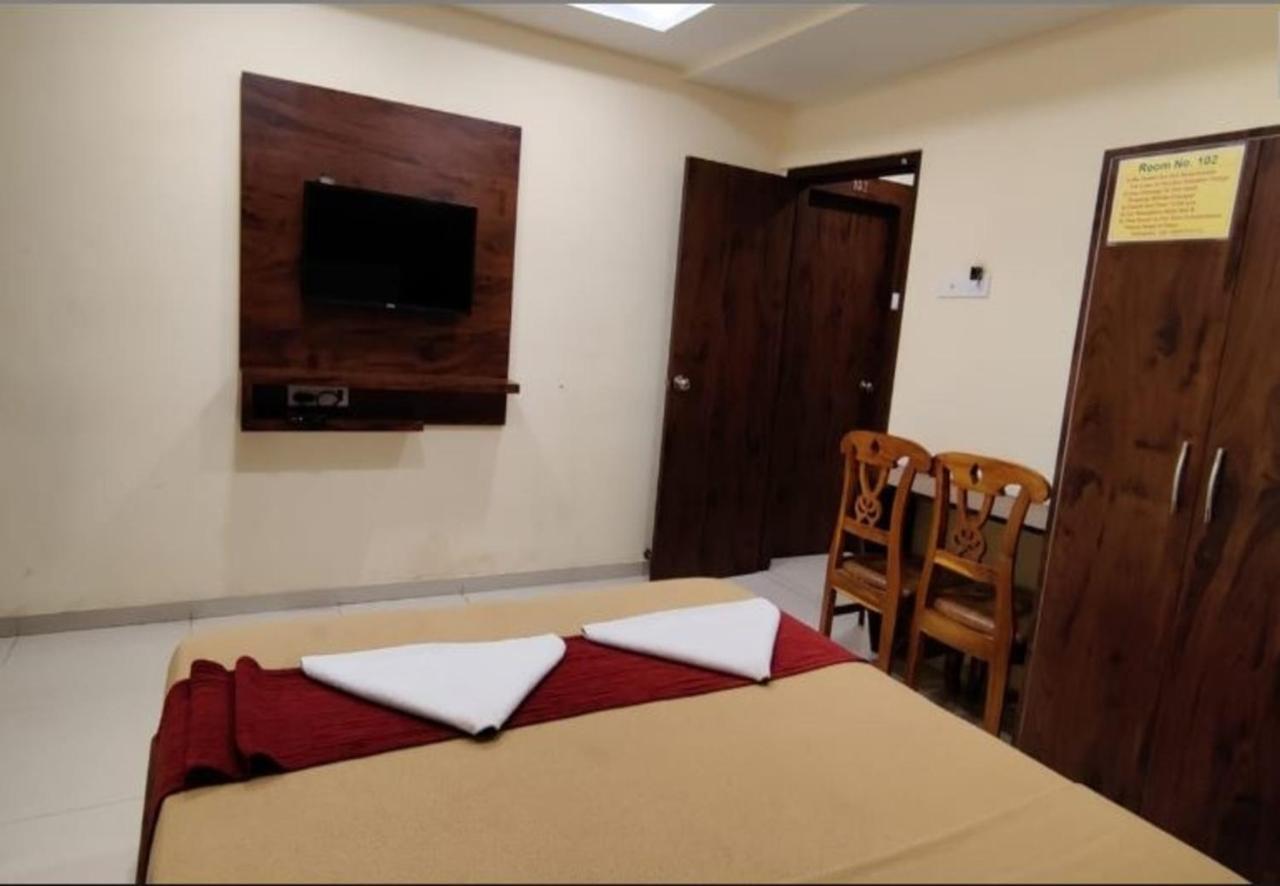 Hotel Samaira Residency,Dombivali Dive 外观 照片